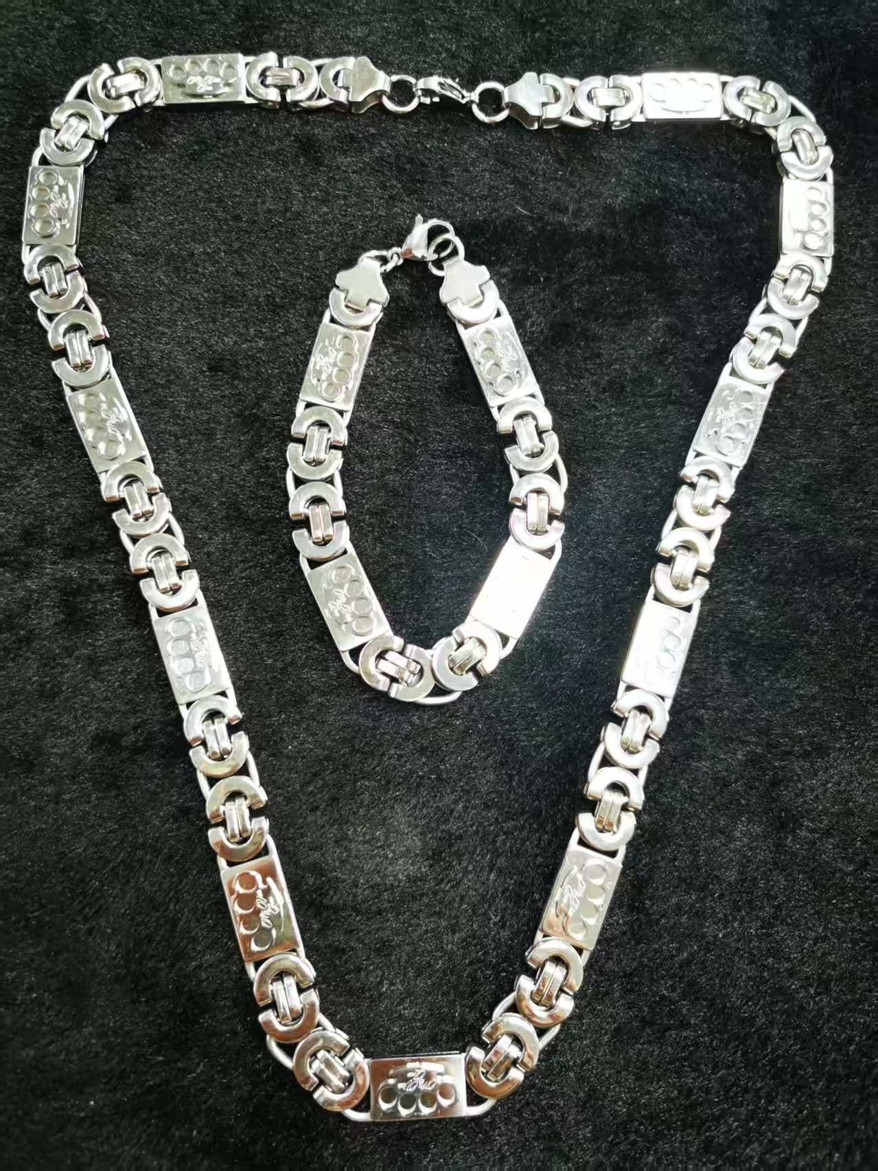 "Kings" Chain WAITLIST